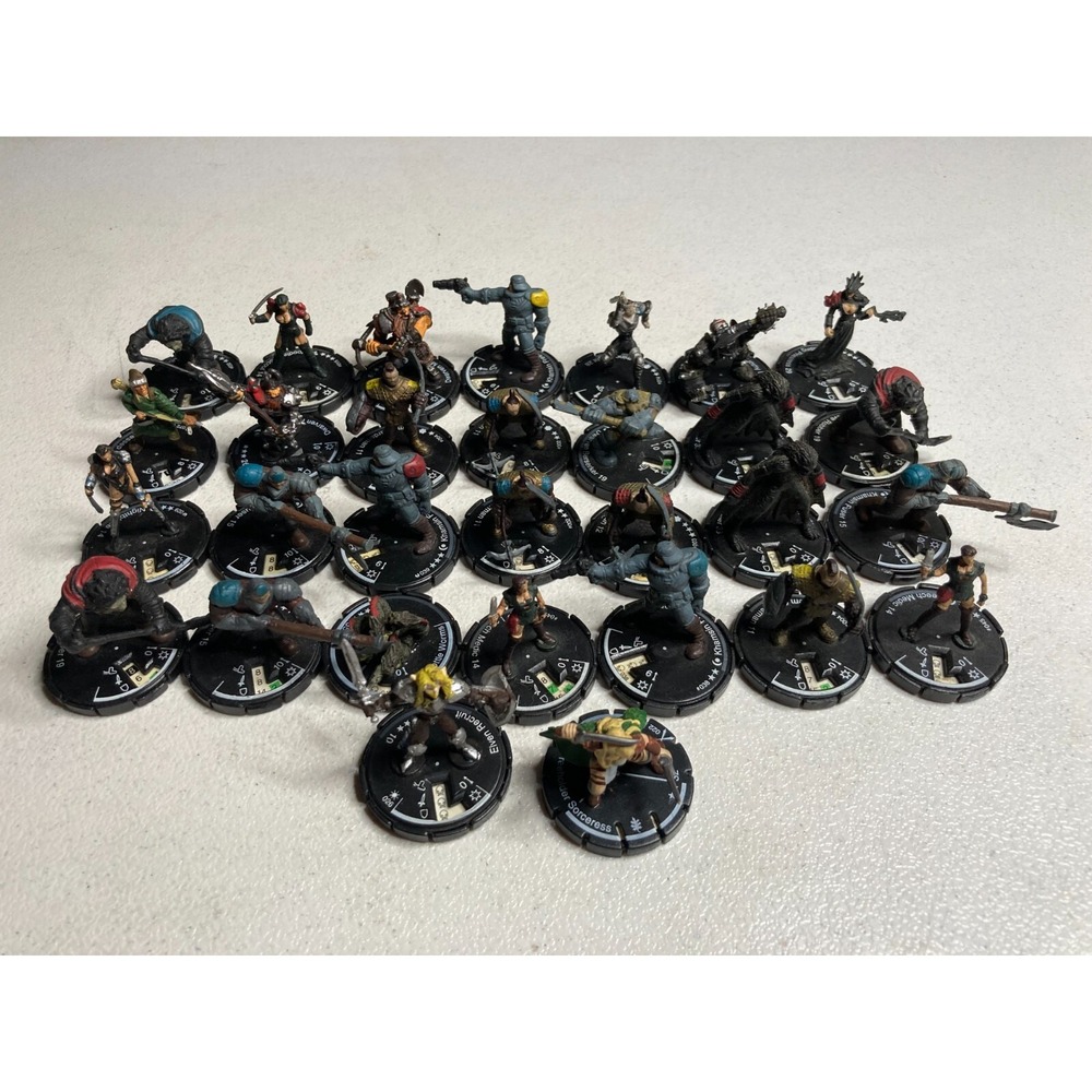 Mage Knights Miniature Lot of 30 MKR Wizkids RPG Recruit Freeholder Sorceress
